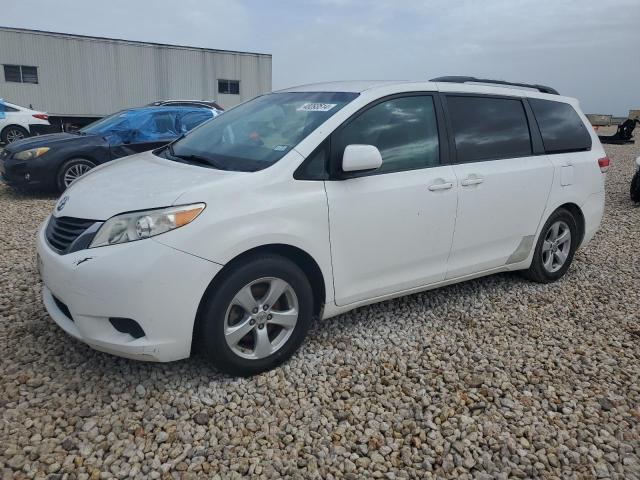 Lot #2453017590 2011 TOYOTA SIENNA LE salvage car