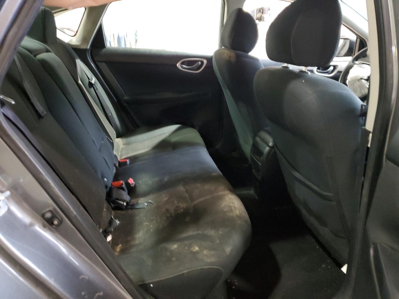 3N1AB7AP1FY331559 2015 Nissan Sentra S