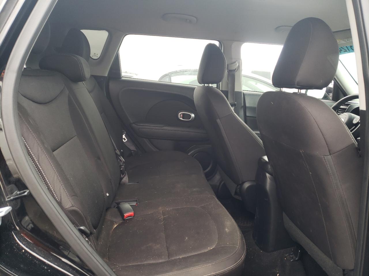 KNDJN2A25G7318019 2016 Kia Soul