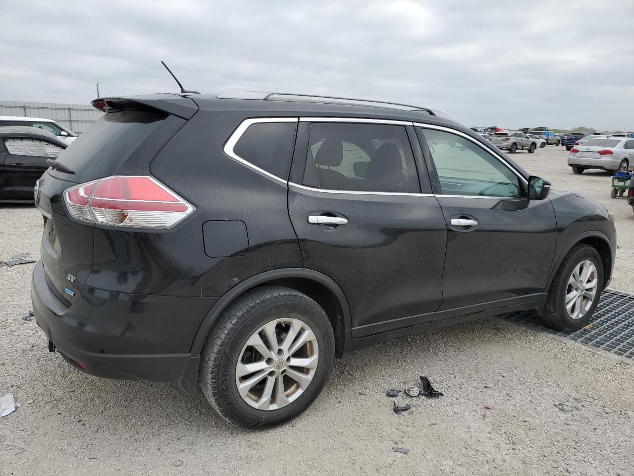 2014 Nissan Rogue S vin: 5N1AT2MTXEC755332