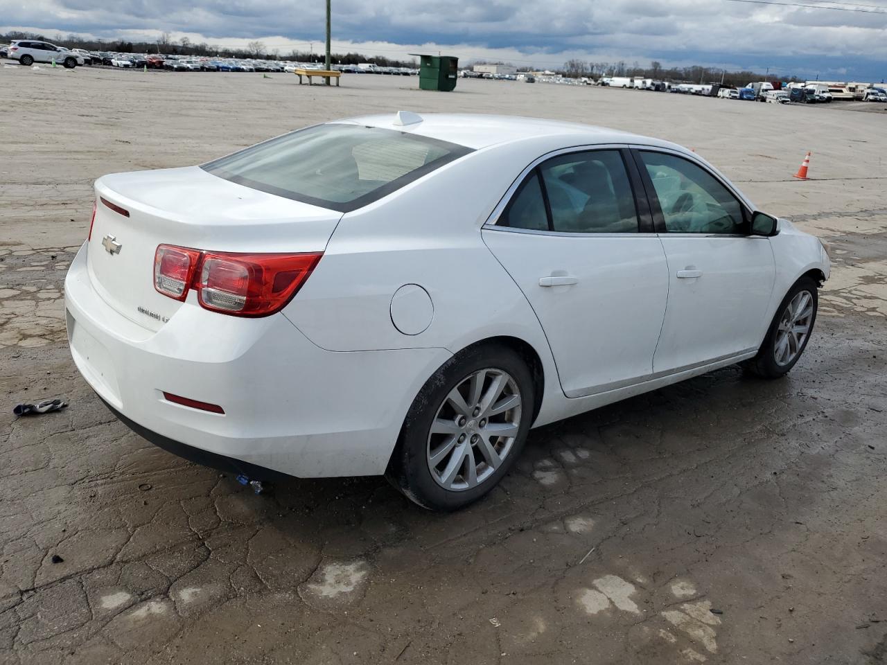 1G11E5SA2DU134721 2013 Chevrolet Malibu 2Lt
