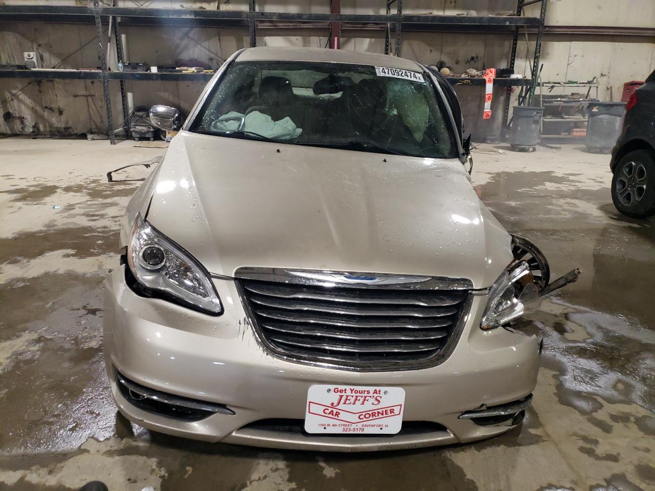 1C3CCBCG7DN744085 2013 Chrysler 200 Limited