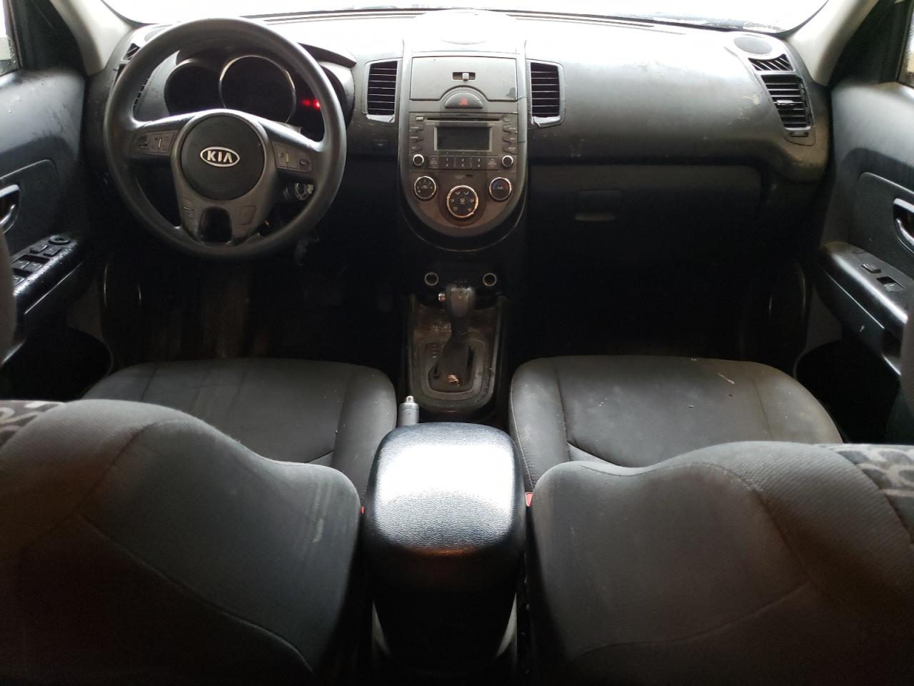 KNDJT2A25B7716944 2011 Kia Soul +