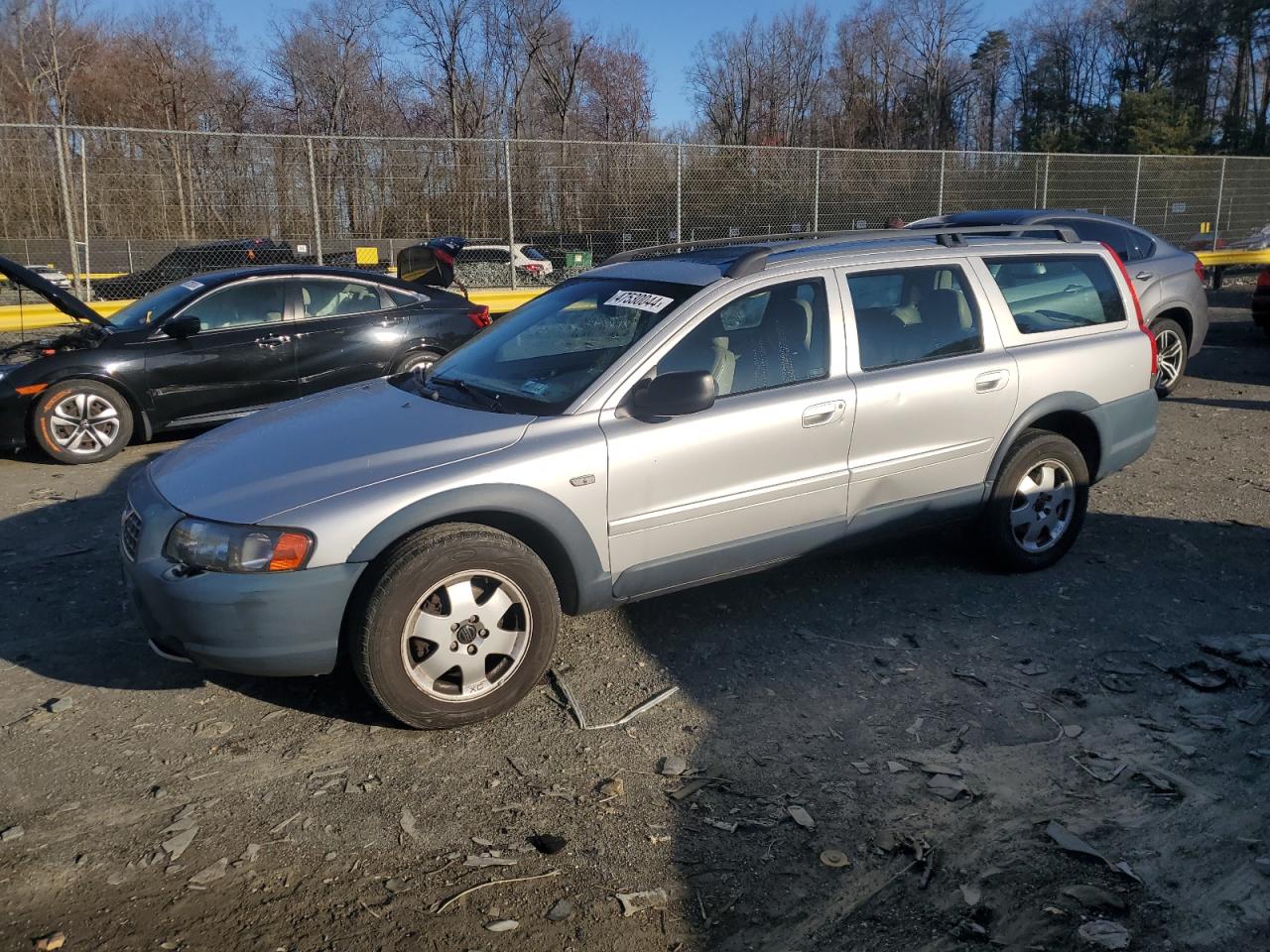 YV1SZ58D321077567 2002 Volvo V70 Xc