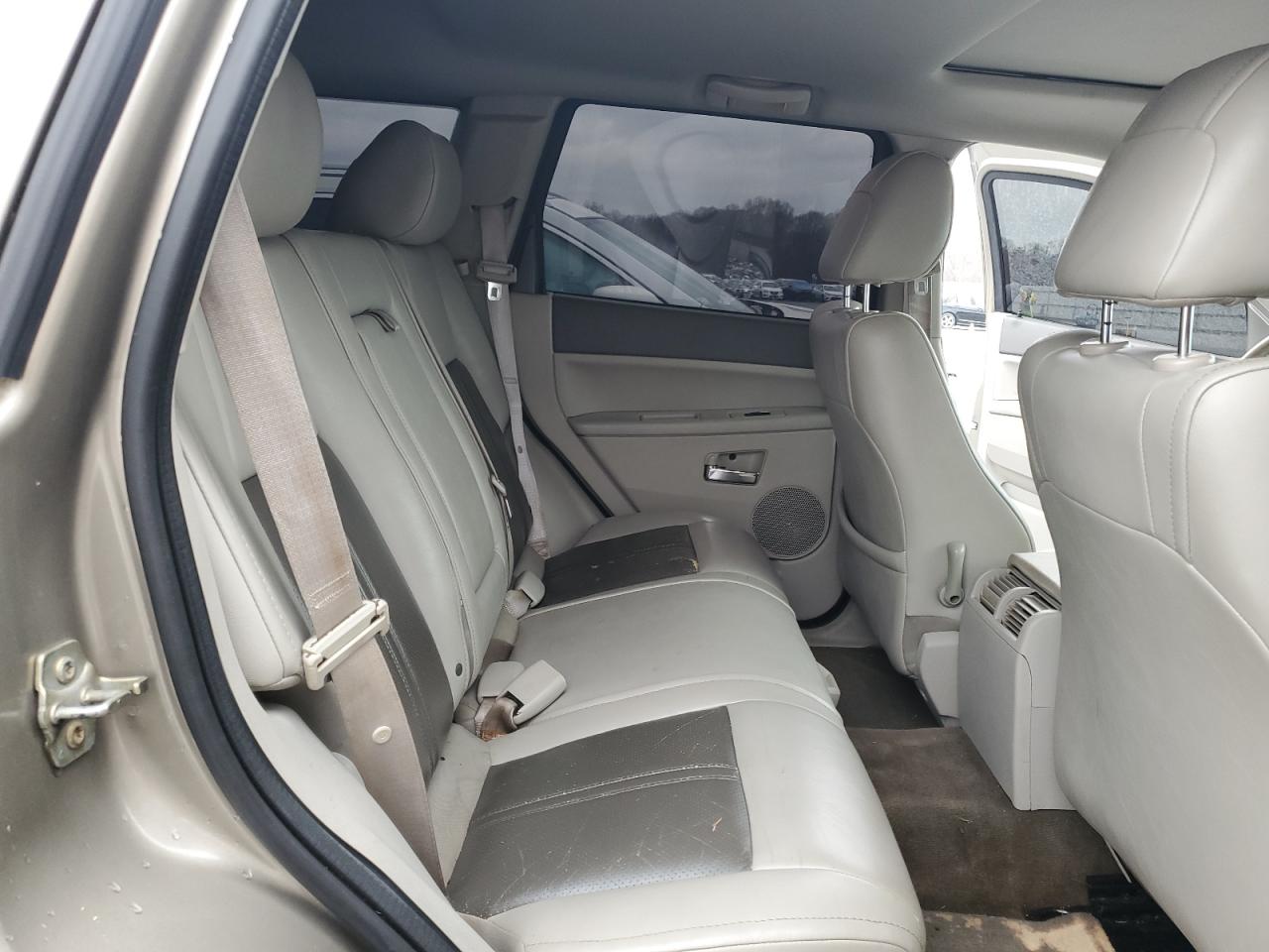 1J4HS58N75C682739 2005 Jeep Grand Cherokee Limited