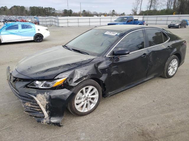 Lot #2461919204 2024 TOYOTA CAMRY LE salvage car