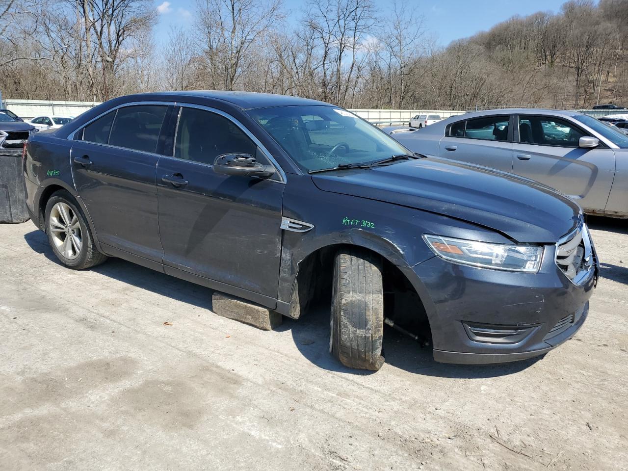 1FAHP2E83HG138178 2017 Ford Taurus Sel