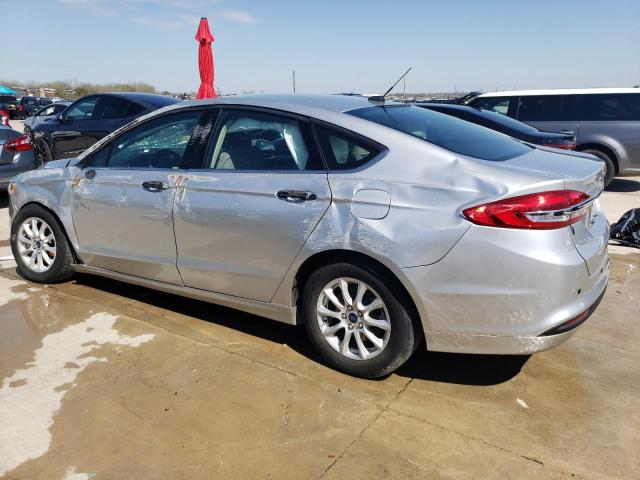 VIN 3FA6P0G7XJR231763 2018 Ford Fusion, S no.2