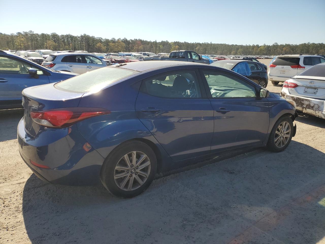 5NPDH4AEXGH767296 2016 Hyundai Elantra Se