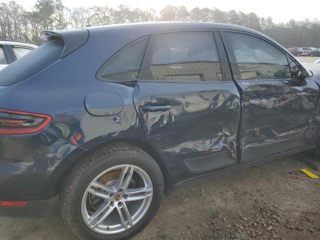 VIN WP1AA2A5XJLB14349 2018 Porsche Macan no.10