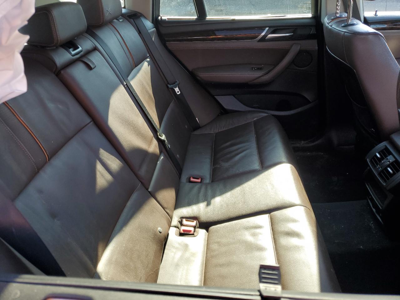 5UXWX9C5XF0D54524 2015 BMW X3 xDrive28I