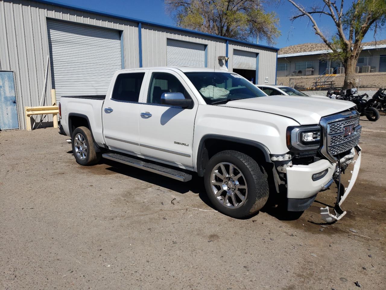 2017 GMC Sierra K1500 Denali vin: 3GTU2PEJ9HG330409