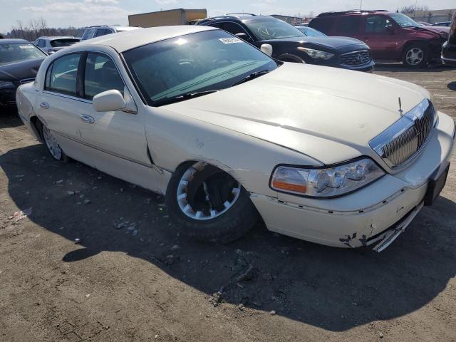 1LNHM81V87Y622403 | 2007 Lincoln town car signature