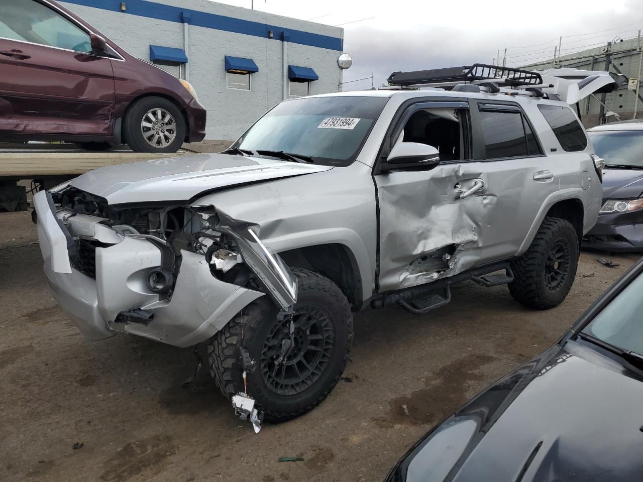 2021 TOYOTA 4RUNNER SR  (VIN: JTENU5JR3M5882225)