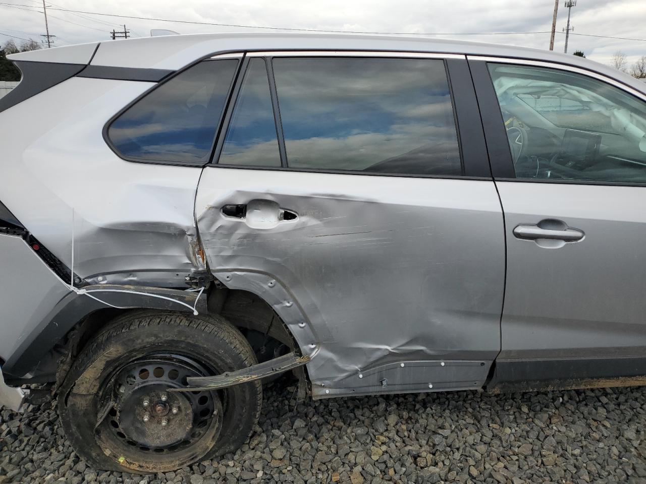 2T3F1RFV1NC274309 2022 Toyota Rav4 Le