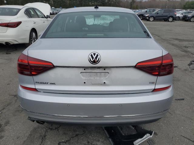 2017 VOLKSWAGEN PASSAT SEL - 1VWCT7A38HC062601