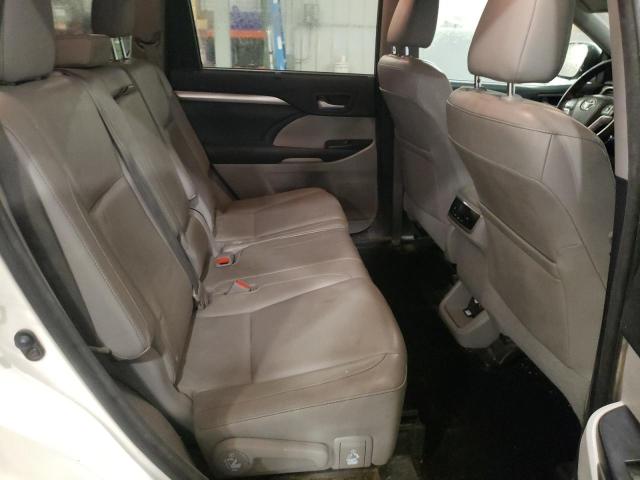 VIN 5TDJKRFHXES050750 2014 Toyota Highlander, Xle no.11