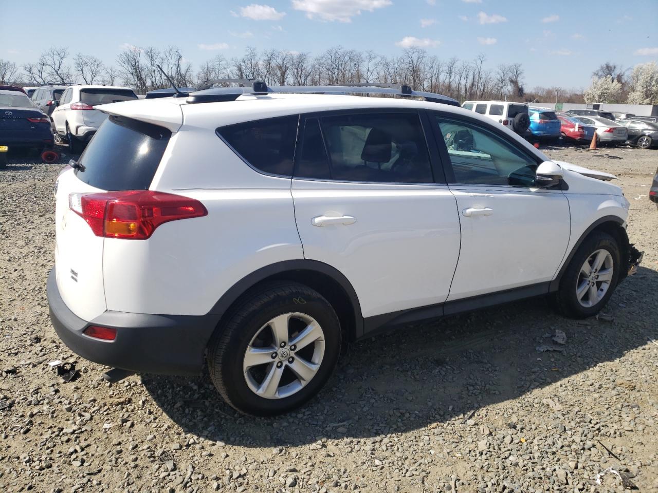 2T3RFREVXEW166964 2014 Toyota Rav4 Xle