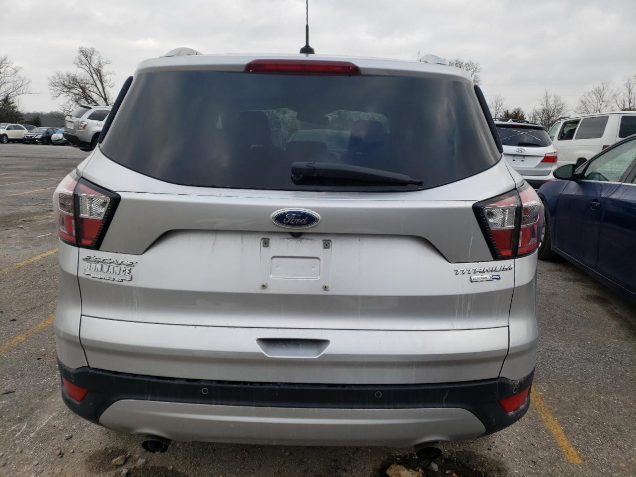 2017 Ford Escape Titanium vin: 1FMCU9JD9HUE34229