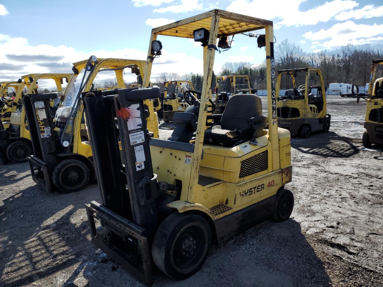 Lot #2411658211 2004 HYST FORKLIFT