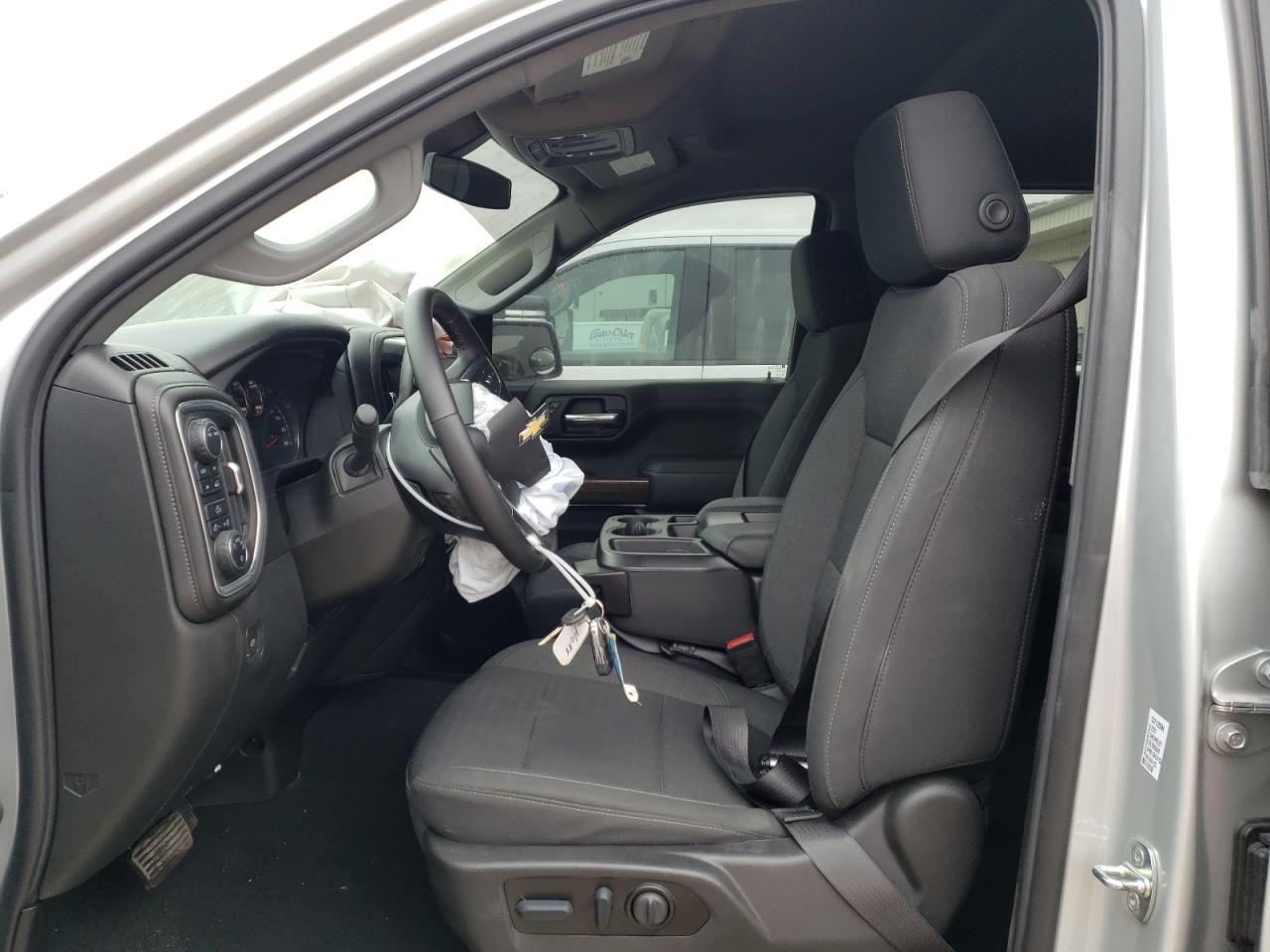 CHEVROLET SILVERADO K1500 LT