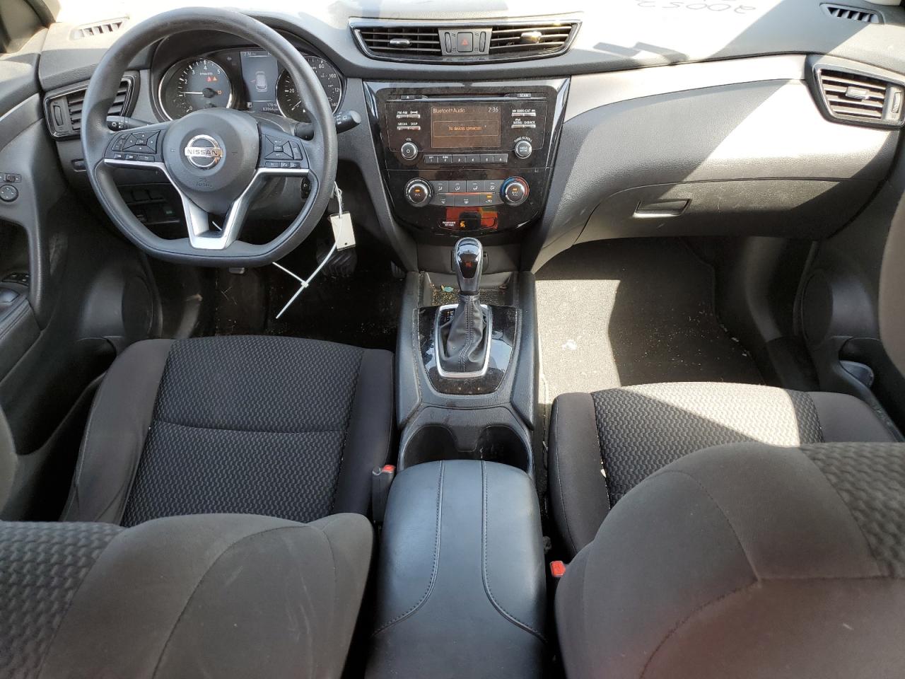 JN1BJ1CR7HW113445 NISSAN ROGUE 2017