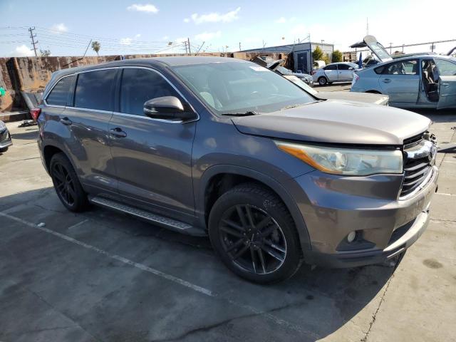 VIN 5TDZKRFH3FS074652 2015 Toyota Highlander, LE no.4