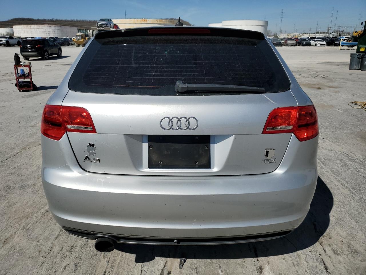 WAUBJAFM7BA010248 2011 Audi A3 Premium