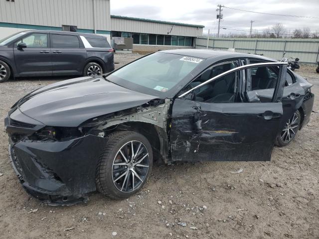 Lot #2501394217 2023 TOYOTA CAMRY SE N salvage car