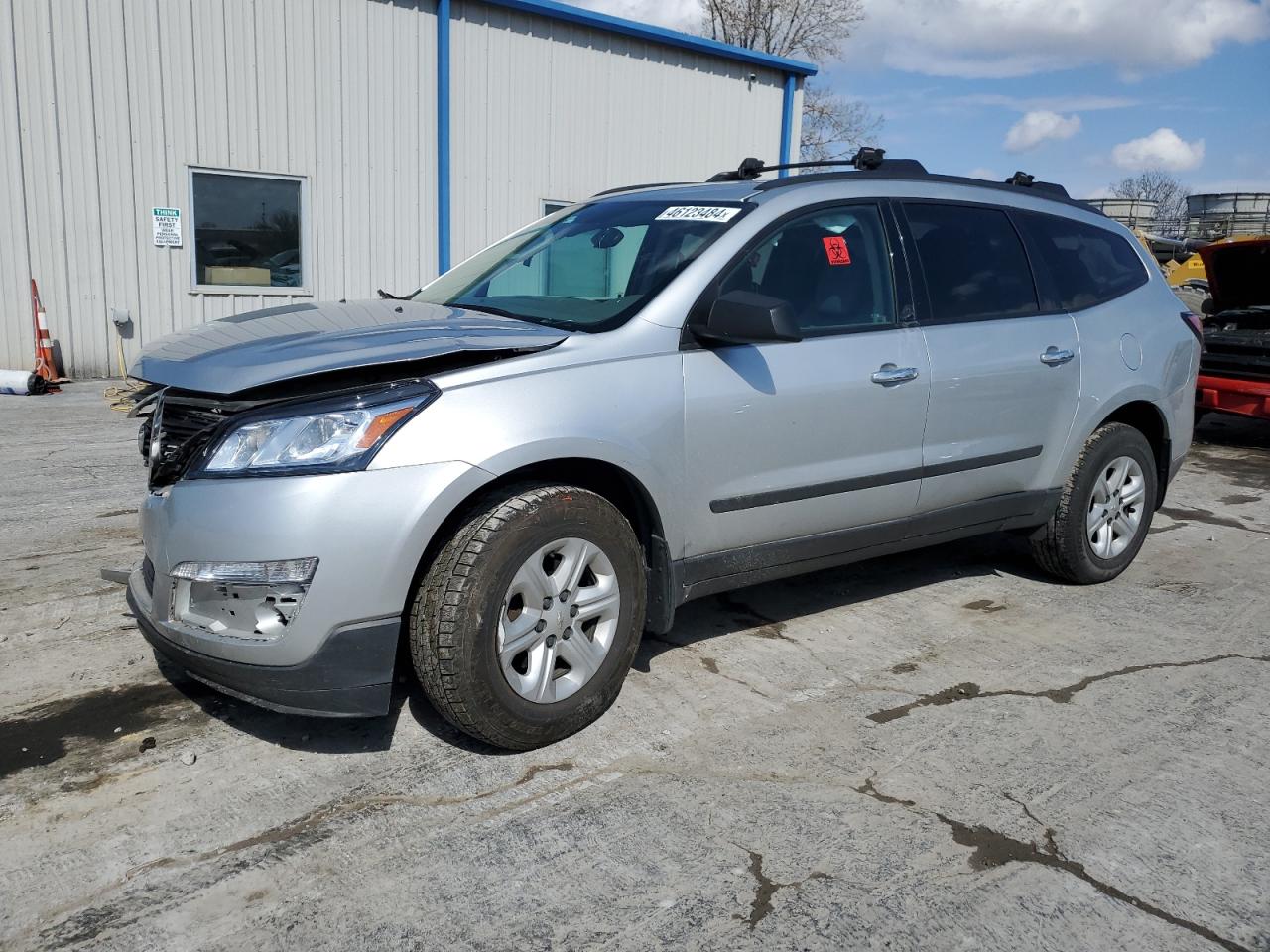 2017 Chevrolet Traverse Ls vin: 1GNKRFKD7HJ234005