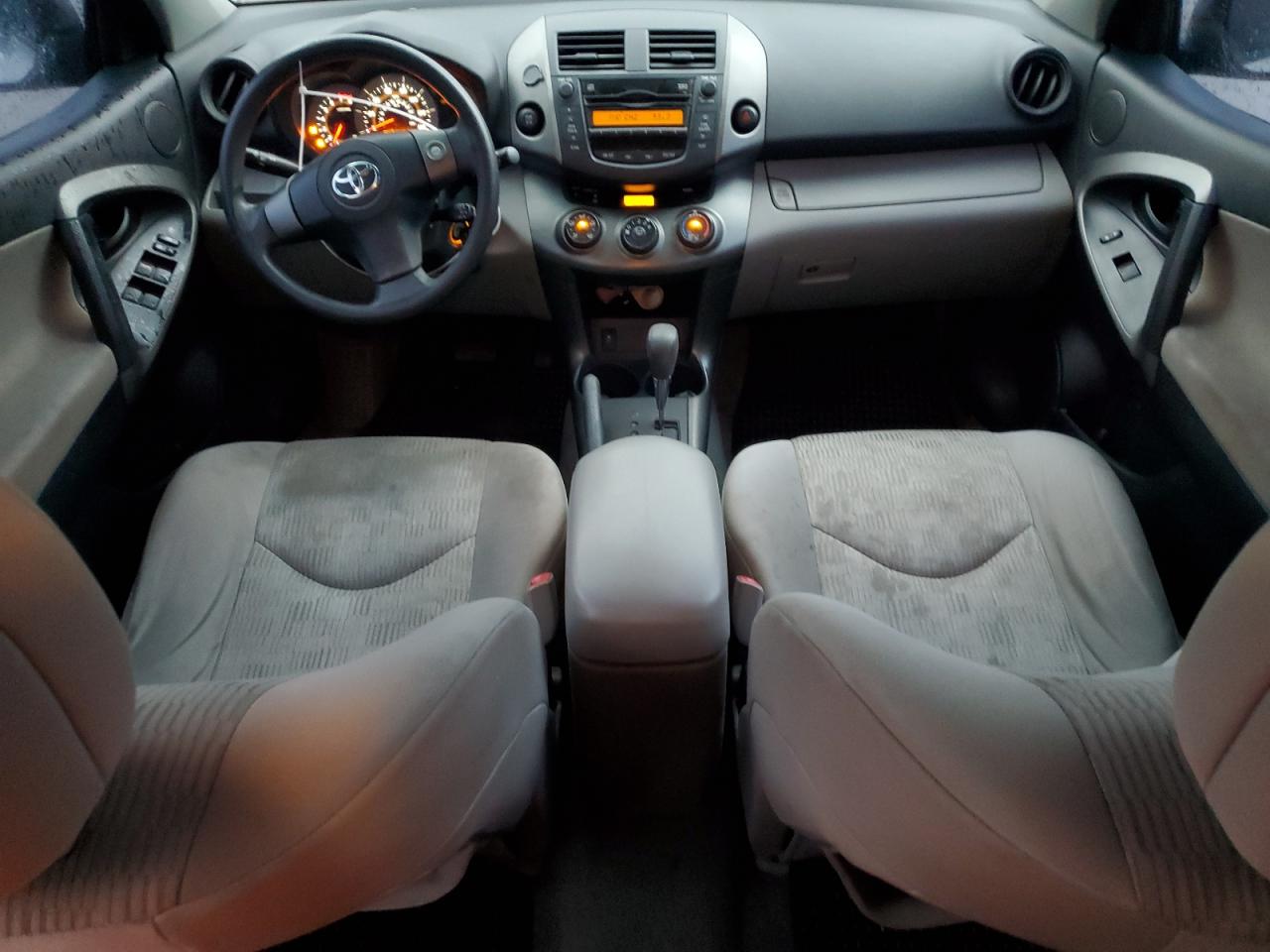 2T3BF4DV6BW115317 2011 Toyota Rav4