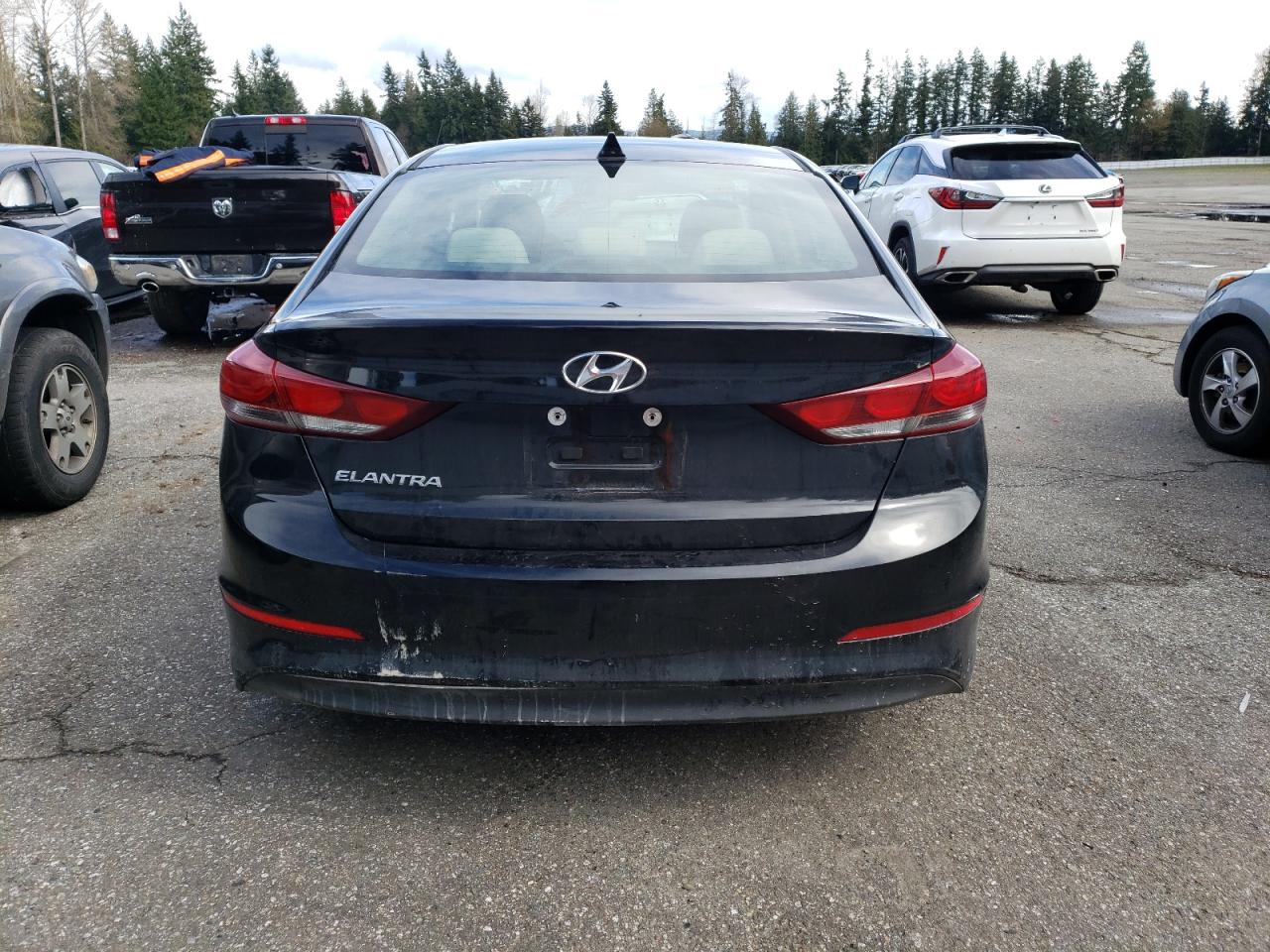 5NPD84LFXJH363718 2018 Hyundai Elantra Sel