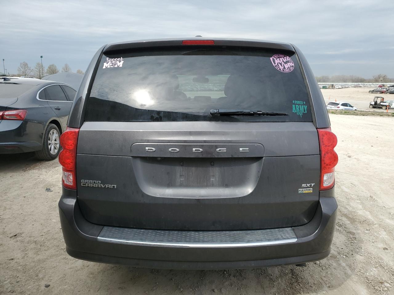 2C4RDGCG7KR621838 2019 Dodge Grand Caravan Sxt