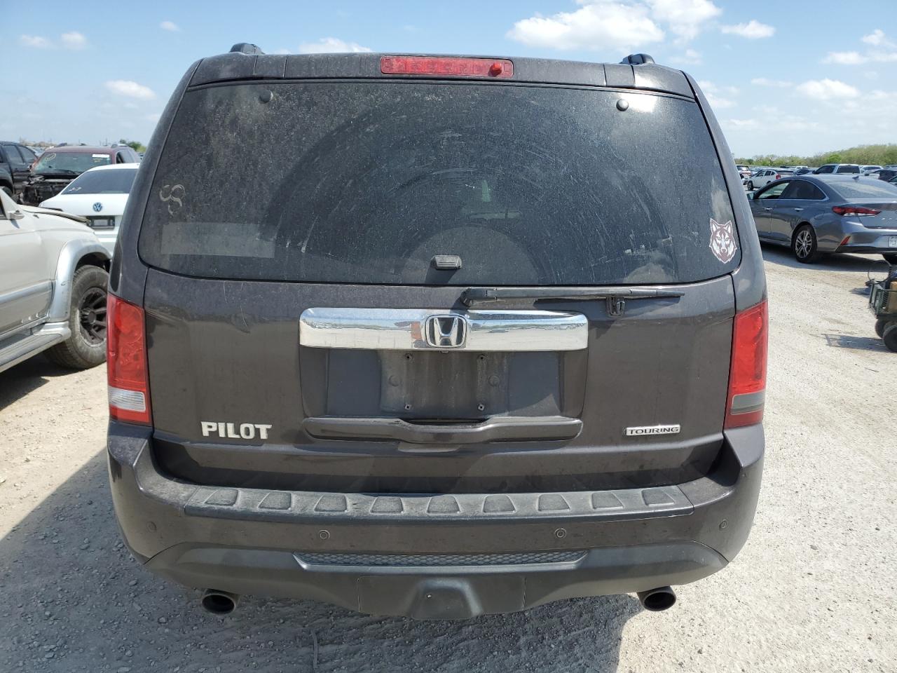 5FNYF3H97CB006633 2012 Honda Pilot Touring