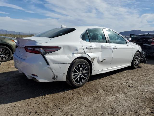 VIN 4T1G11AK7NU669458 2022 Toyota Camry, SE no.3