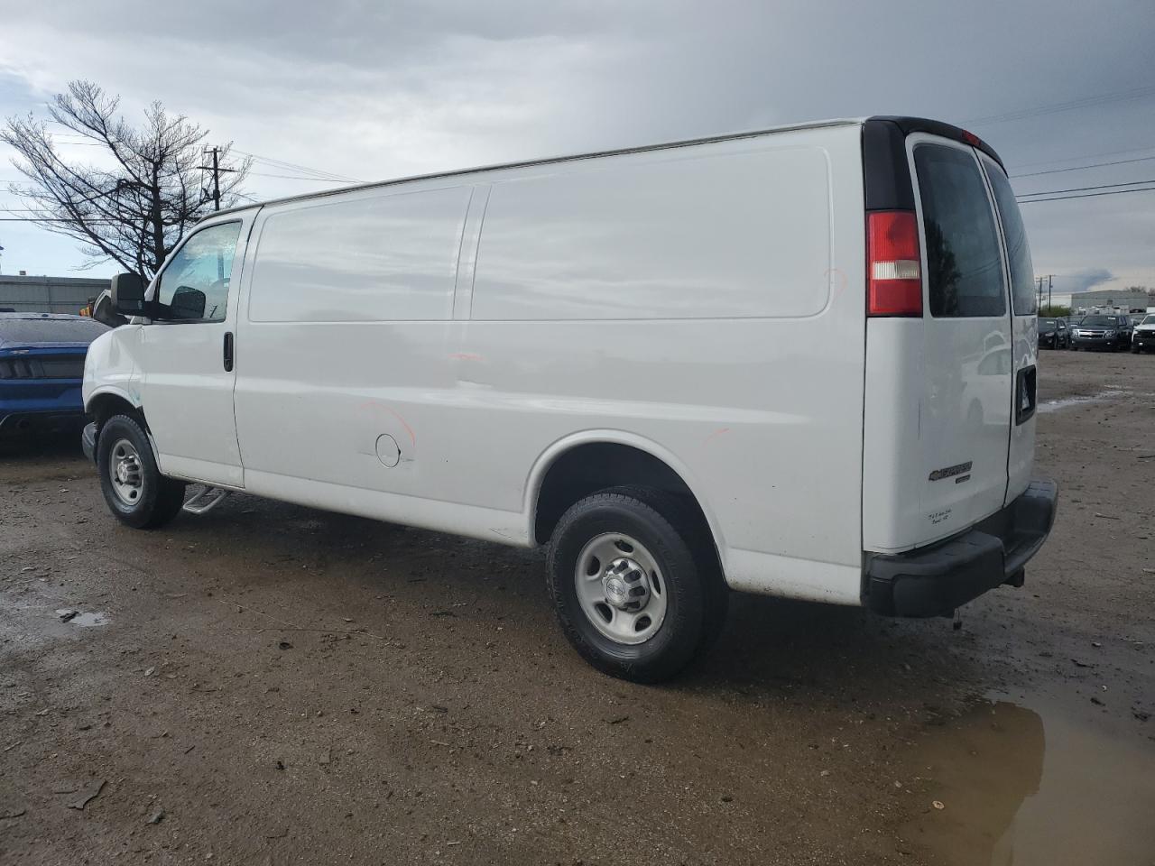 1GCWGGCF1F1177660 2015 Chevrolet Express G2500