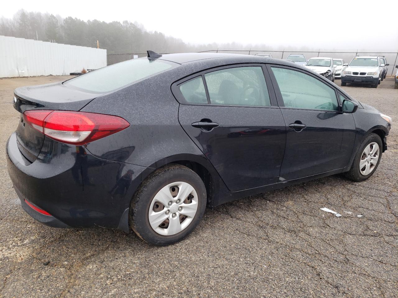 3KPFK4A78JE169313 2018 Kia Forte Lx