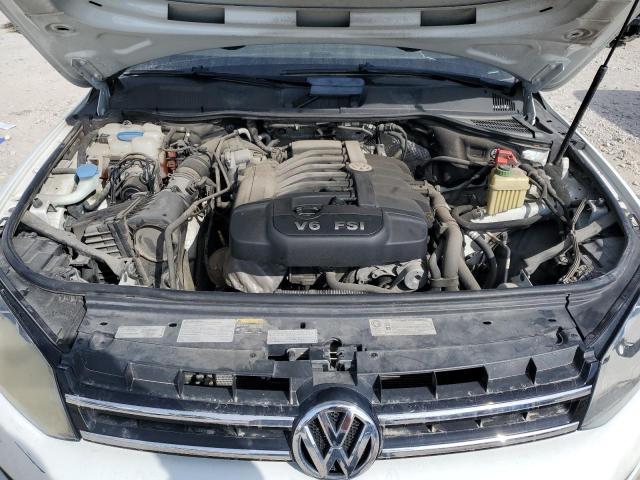 Lot #2390053872 2014 VOLKSWAGEN TOUAREG V6 salvage car