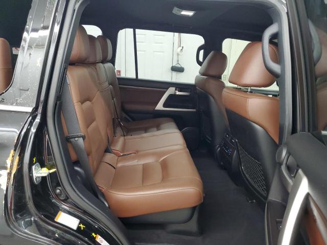 2019 TOYOTA LAND CRUIS - JTMCY7AJ1K4084914