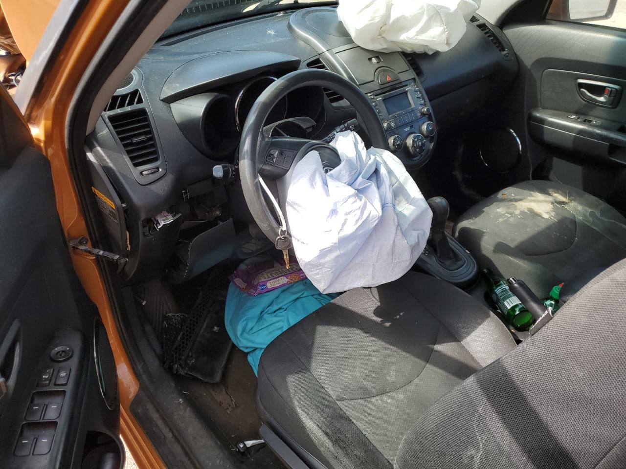 KNDJT2A21B7254401 2011 Kia Soul +