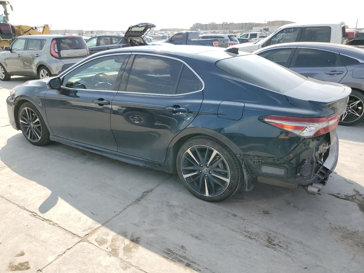 Lot #2457615089 2018 TOYOTA CAMRY XSE