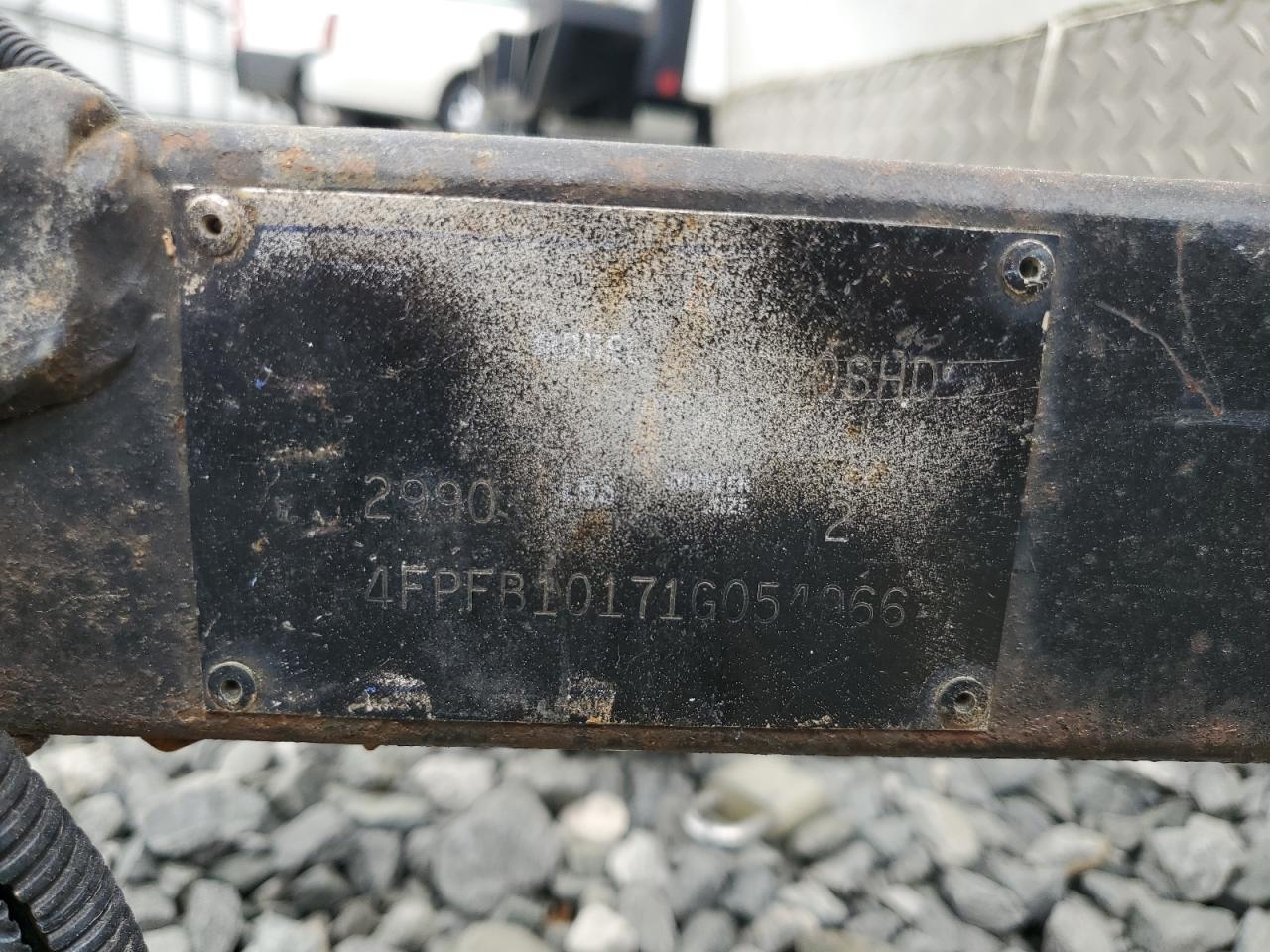 Lot #2461805438 2001 OTHER OTHER