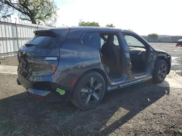 2023 BMW Ix xDrive50 VIN: WB523CF02PCM92379 Lot: 47726814