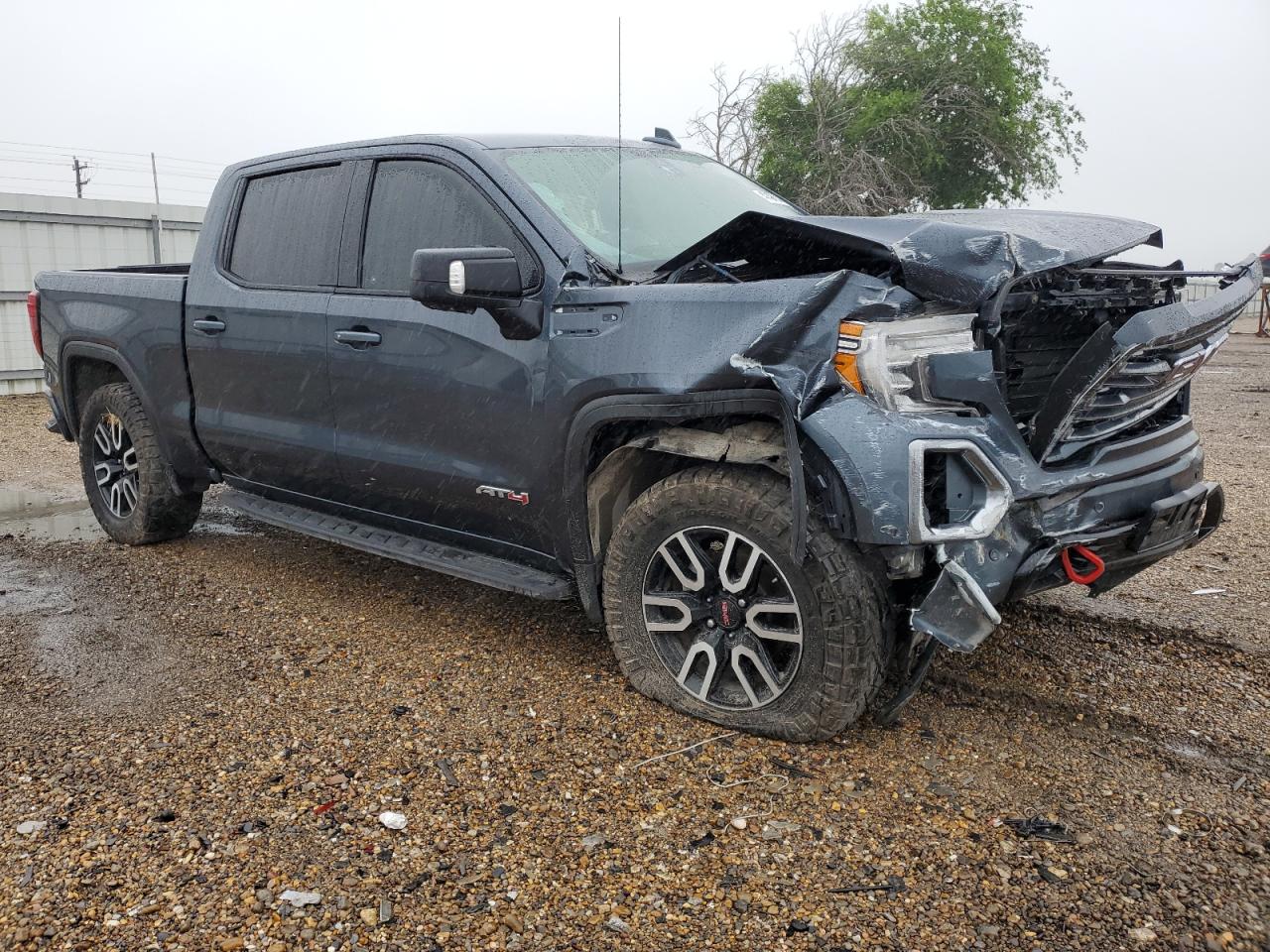 2021 GMC Sierra K1500 At4 vin: 1GTP9EED1MZ302637