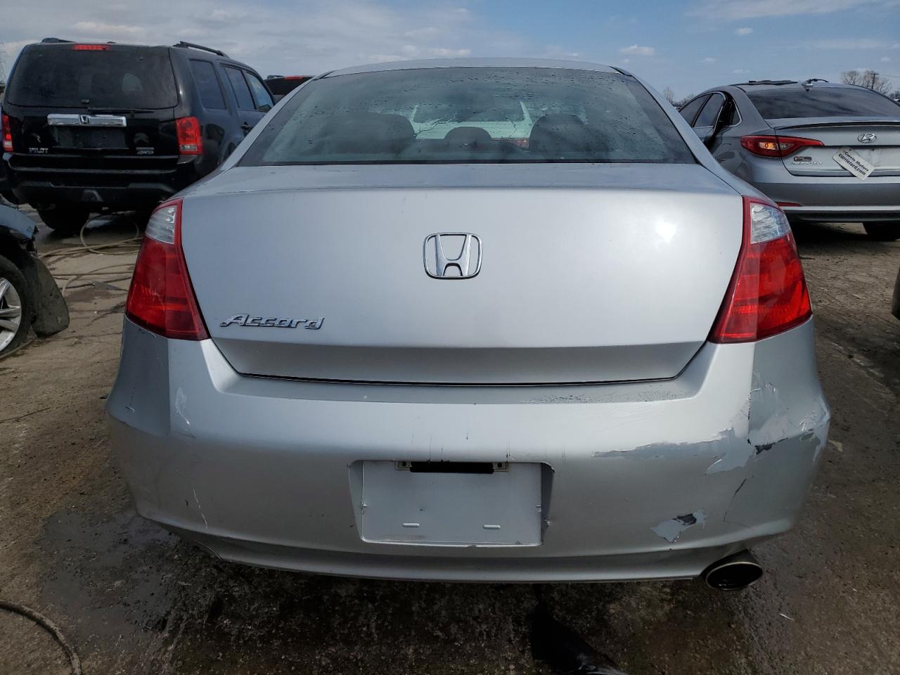 1HGCS12758A011705 2008 Honda Accord Ex