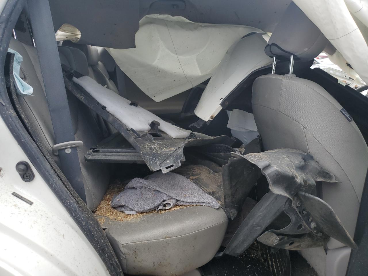 2T3BF4DV1BW090021 2011 Toyota Rav4