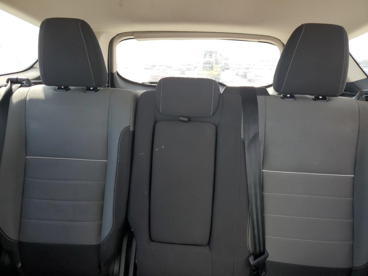 1FMCU9GX6FUB64097 2015 Ford Escape Se