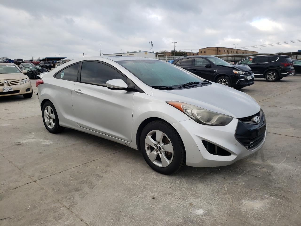 2013 Hyundai Elantra Coupe Gs vin: KMHDH6AE9DU017445