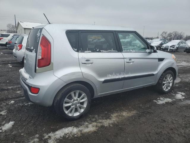 KNDJT2A66D7505936 2013 KIA SOUL-2