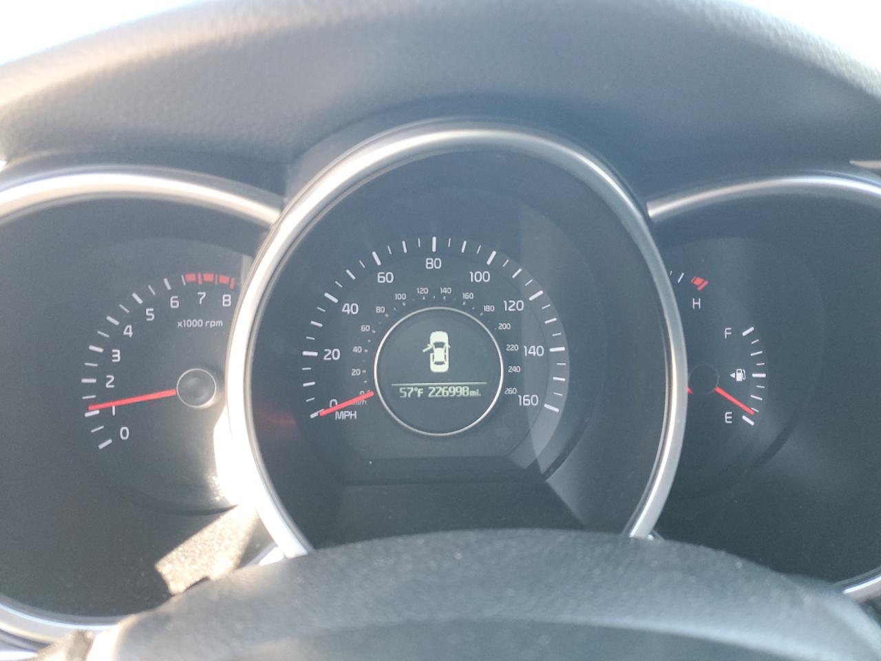 KNAGM4A75F5642762 2015 Kia Optima Lx